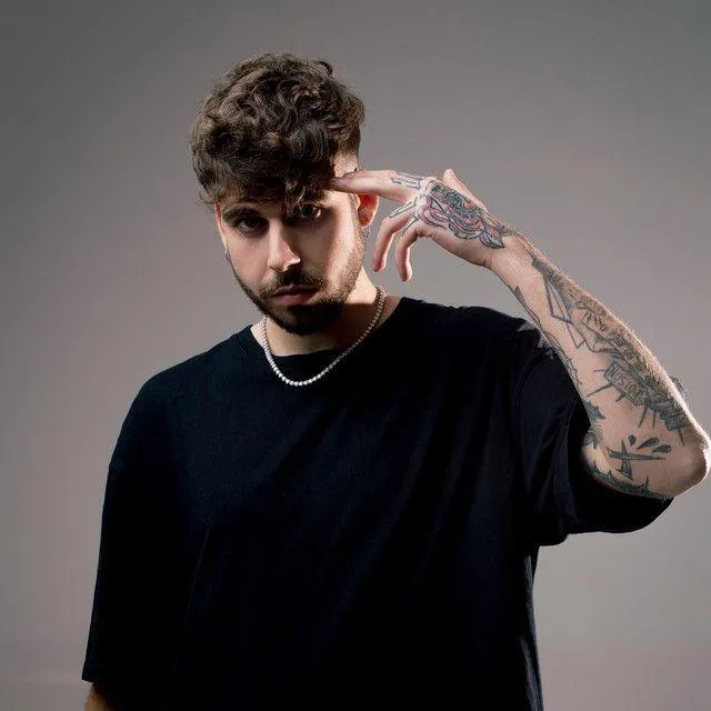 Aaron Mvrtin