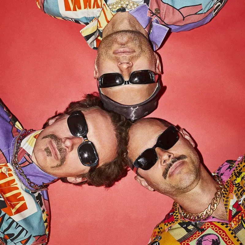 WhoMadeWho