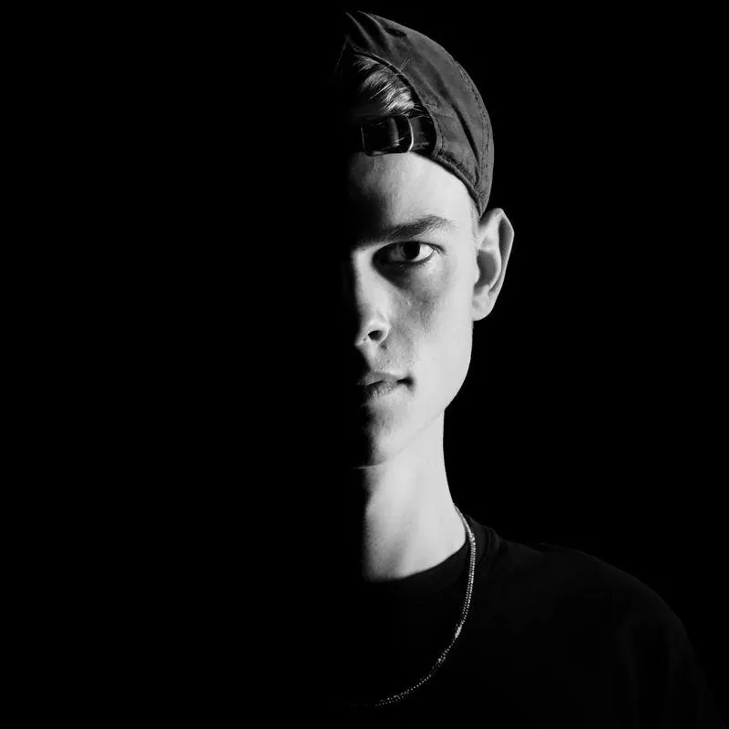 J-DEK
