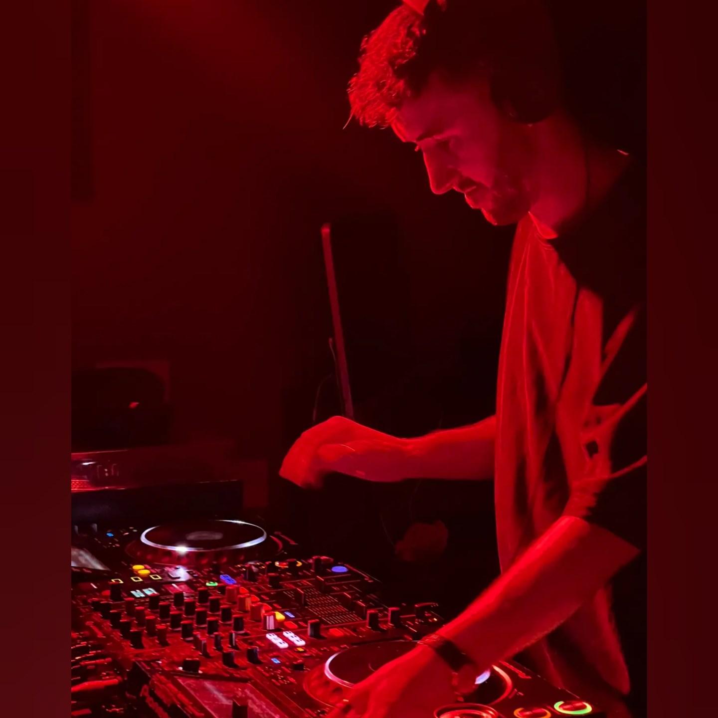Joshua (UK)