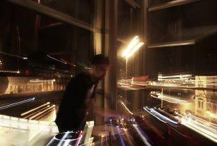 Dj Jon Barry