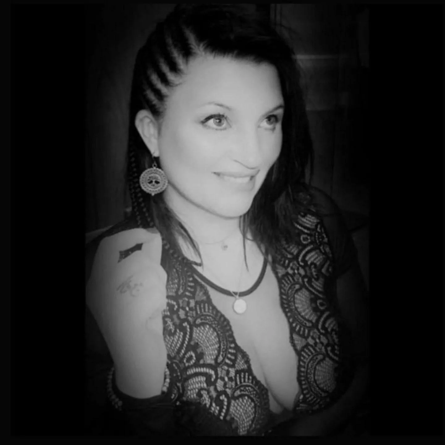 Coralie Llie