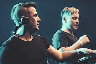 Super8 & Tab