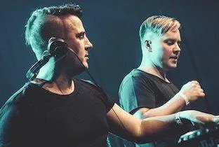 Super8 & Tab
