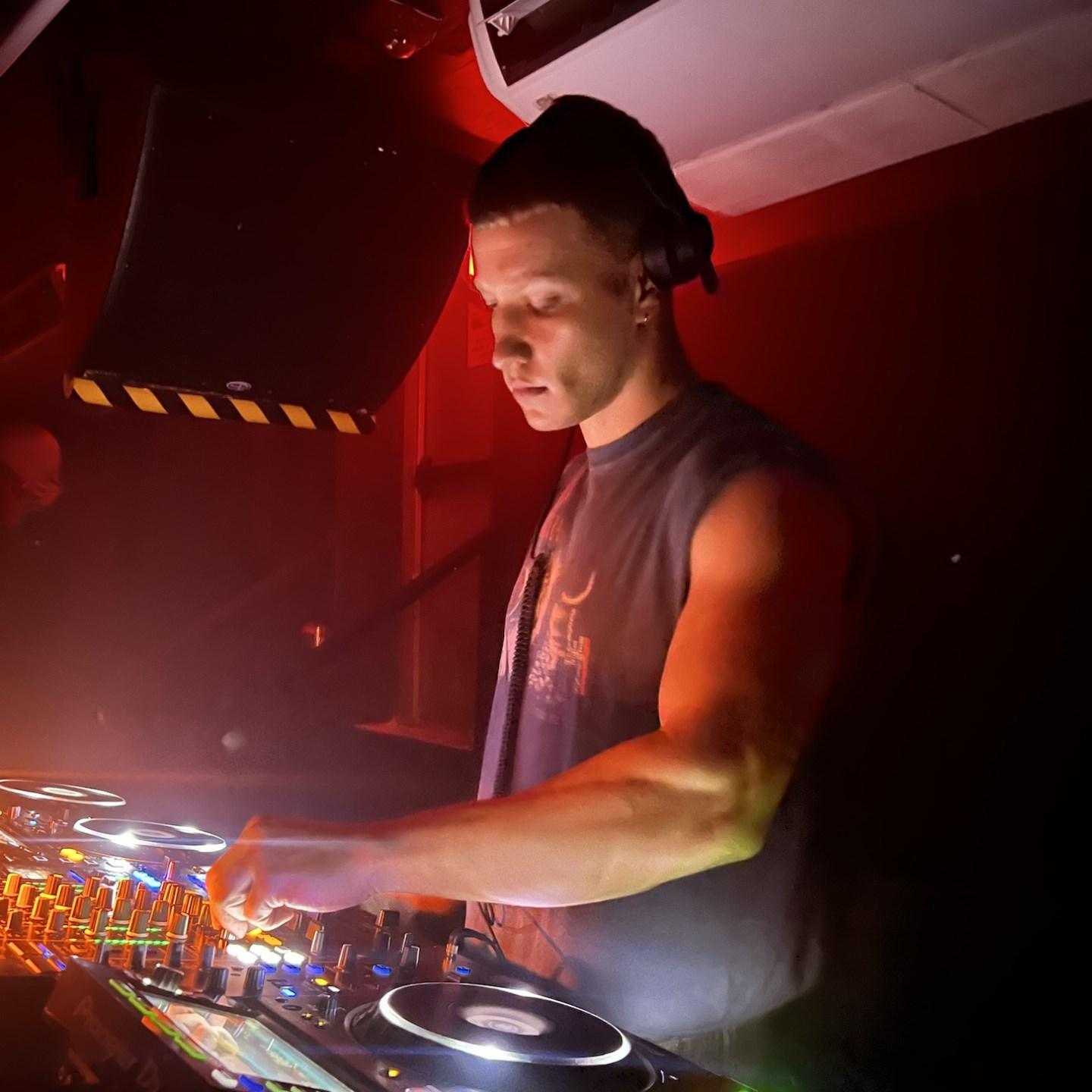 Dj Usa
