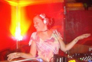 Dj Courtney K