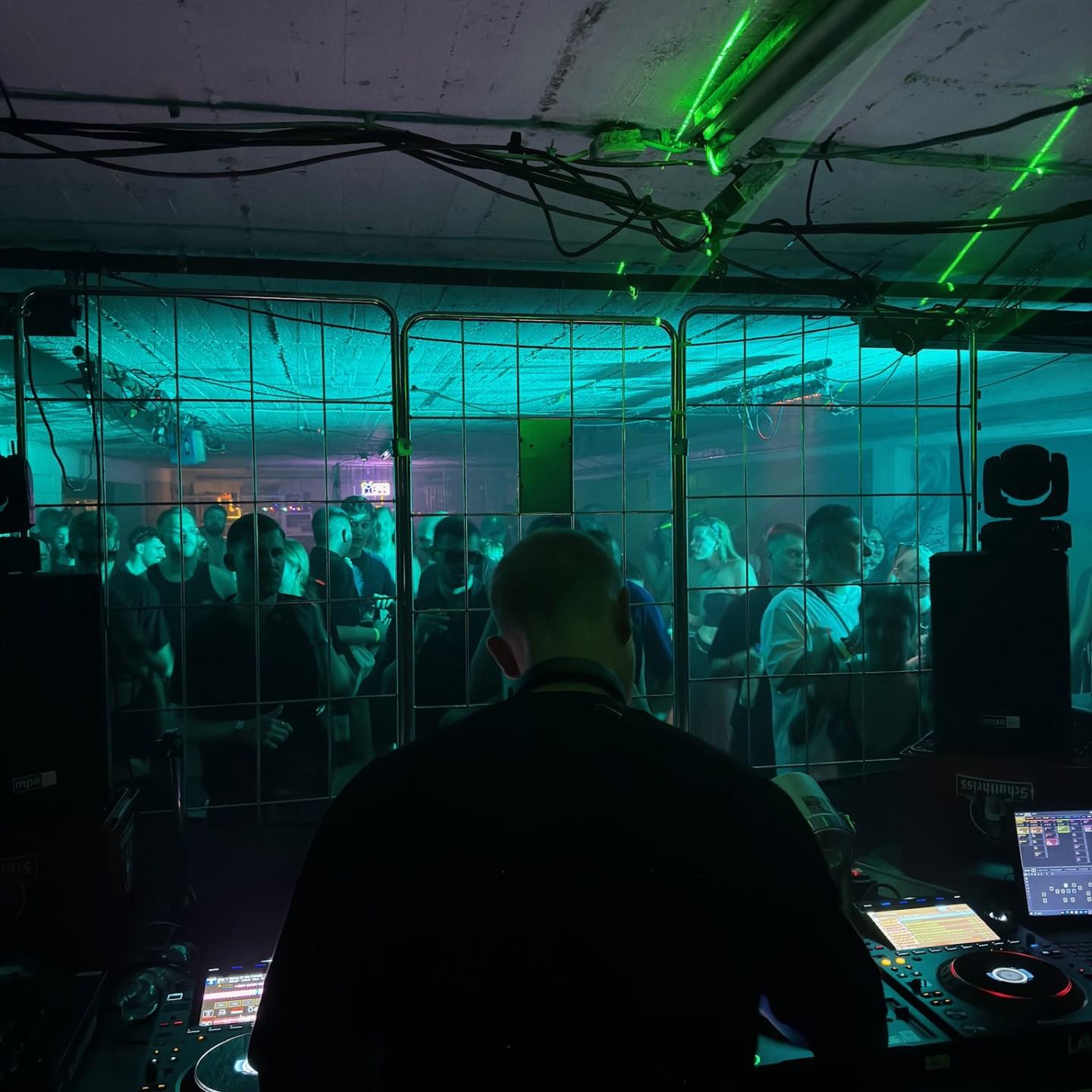 Dj Paradox
