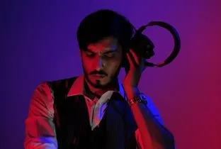 Dr.DJ