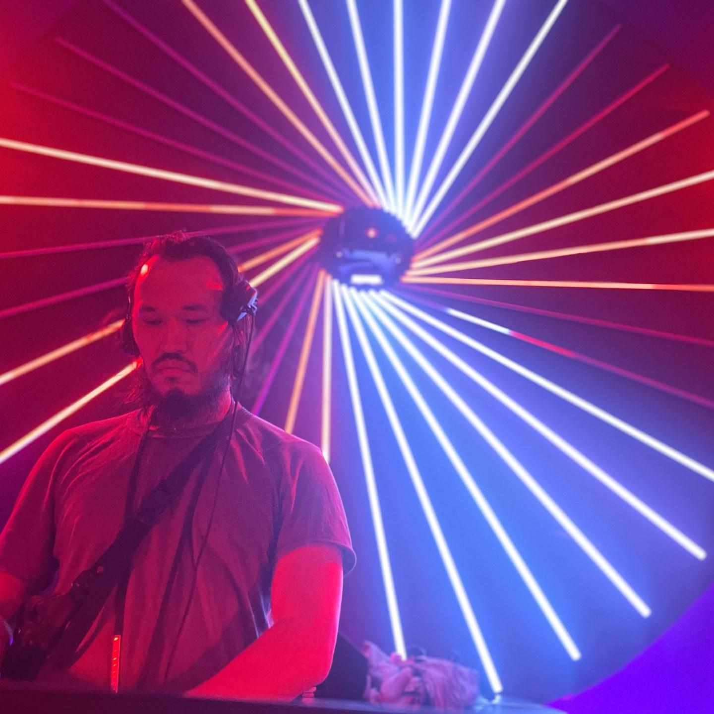 OVERLOAD DJ