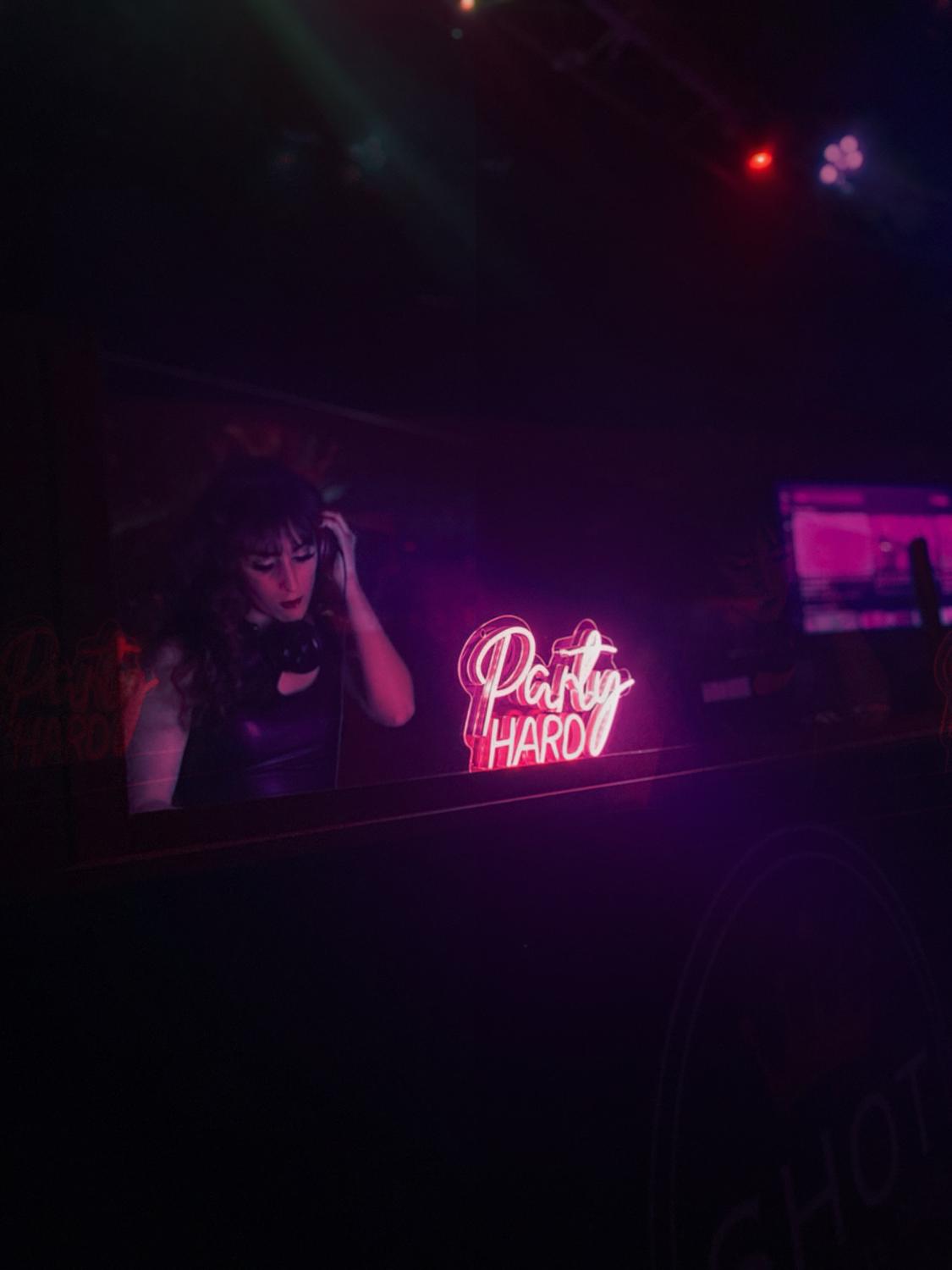 CLXXPVTRV