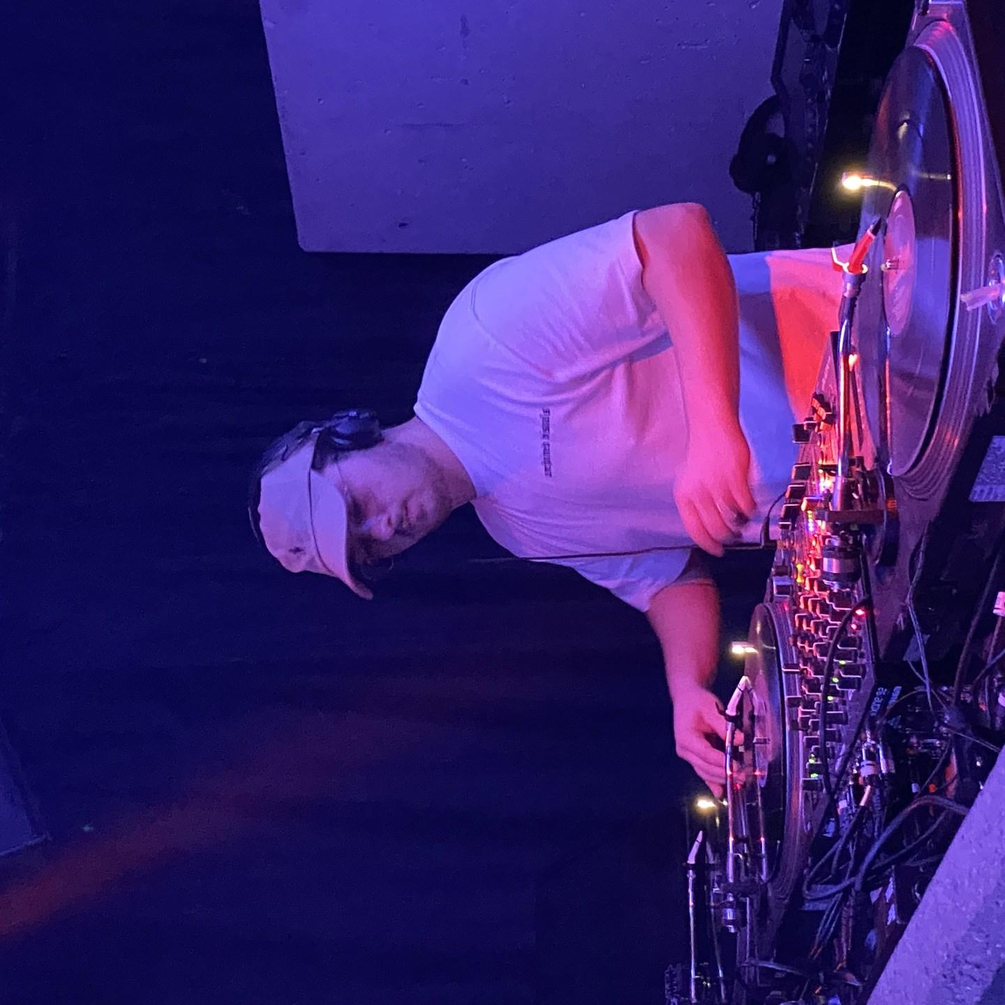 Dj Kero B