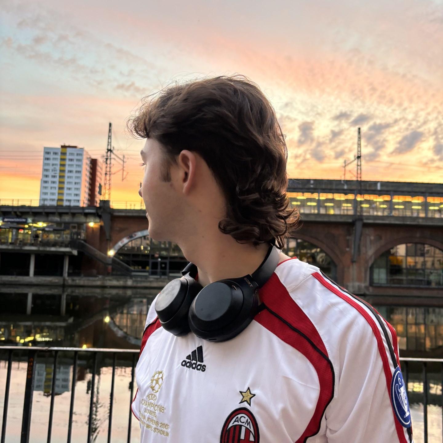 MILANCHOLIE