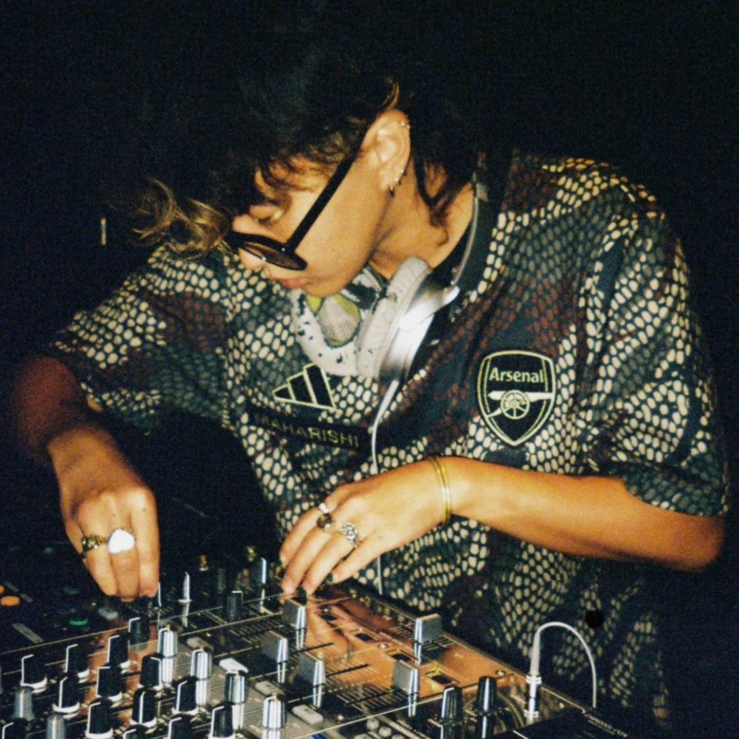 M.I.O