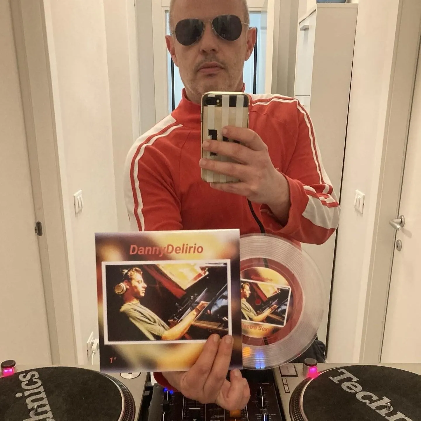 DannyDelirio