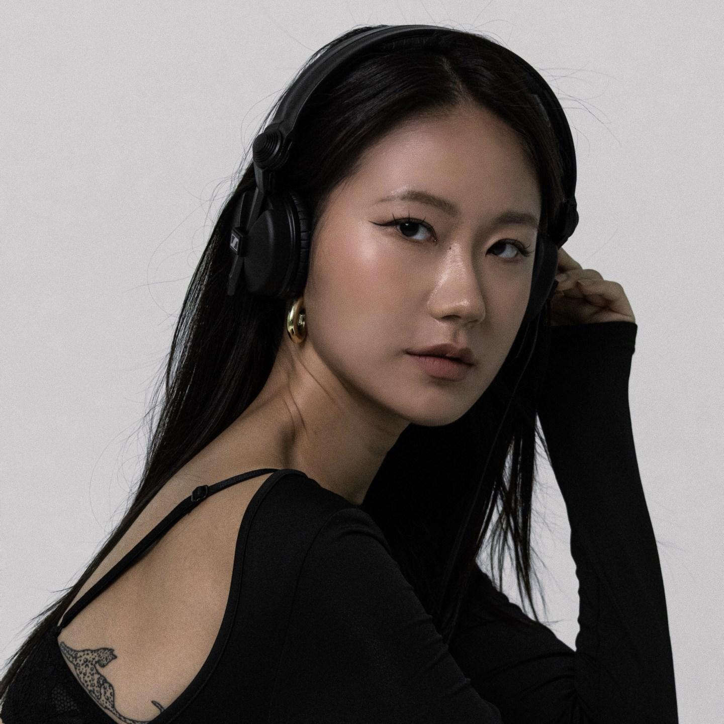 ZENA (KR)