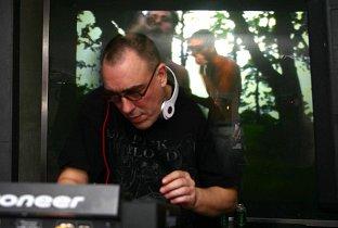 Andy Clarke