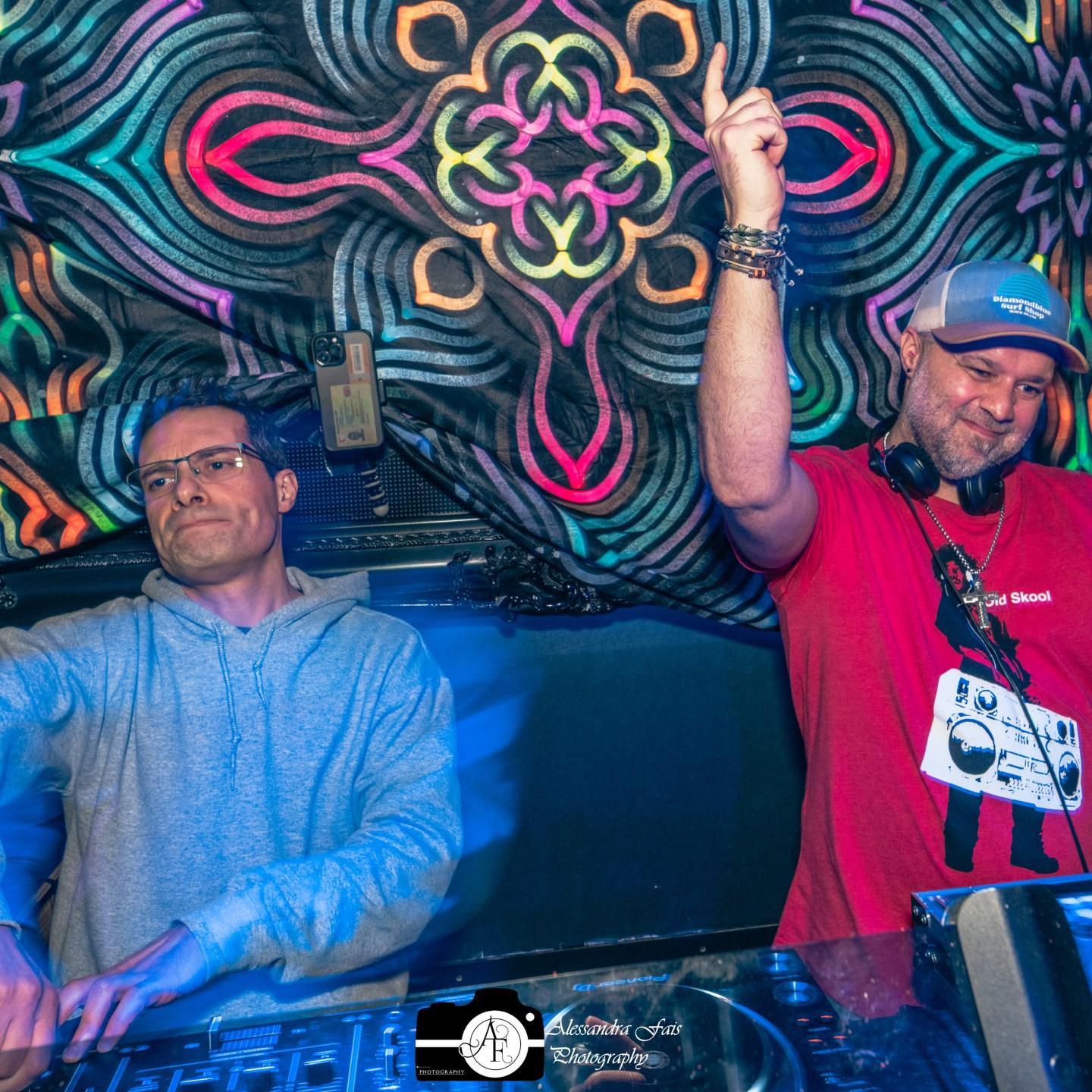 Scatterbrain DJs