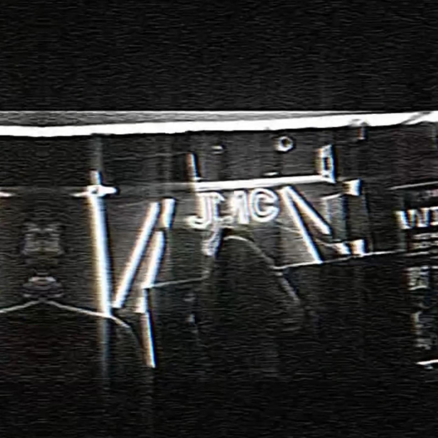 Hotel 84