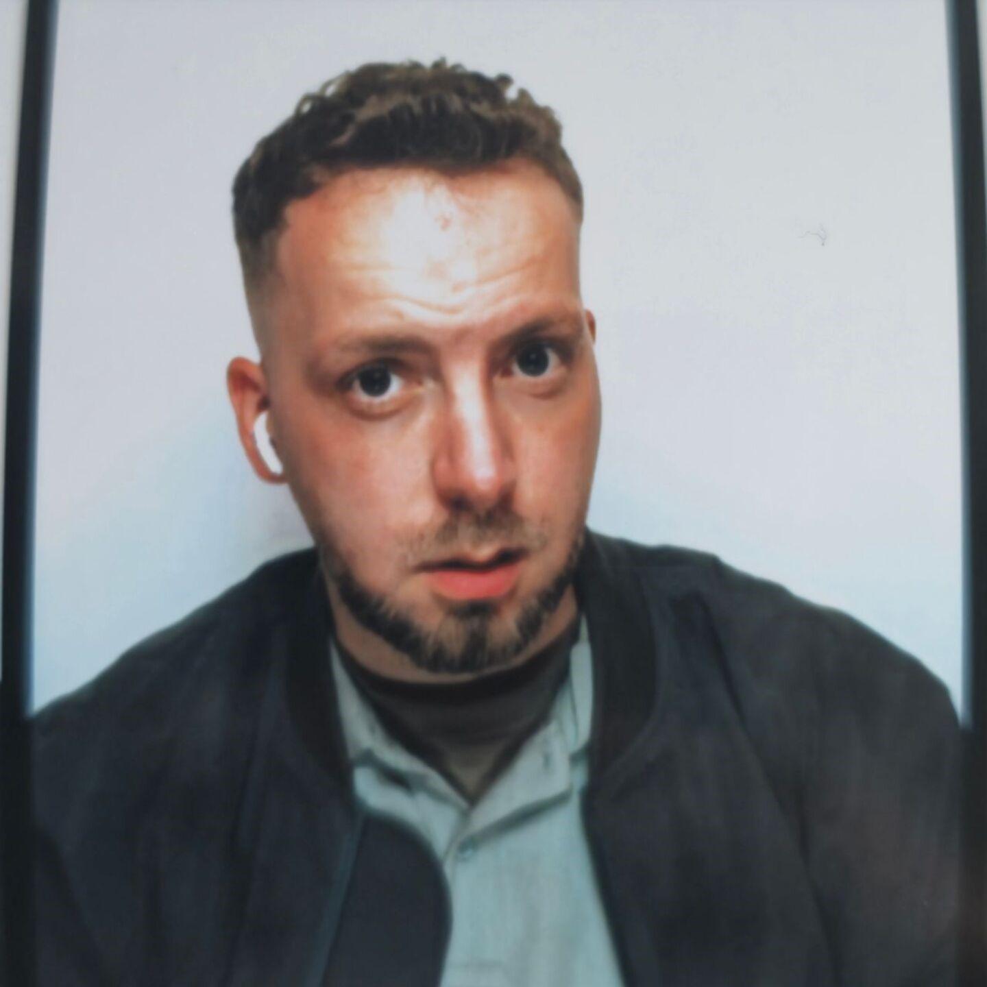 NUNO (DE)