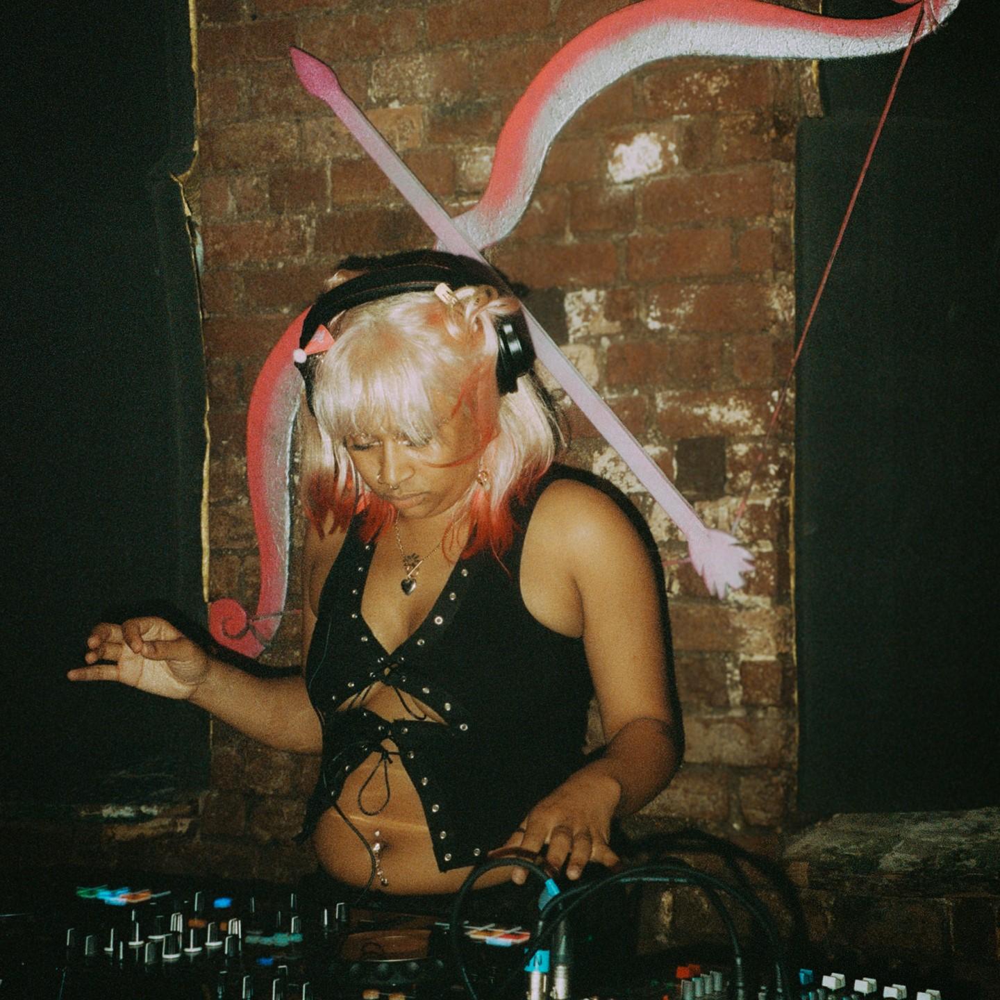 SDJ (UK)