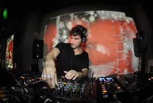 Marcos Cruz
