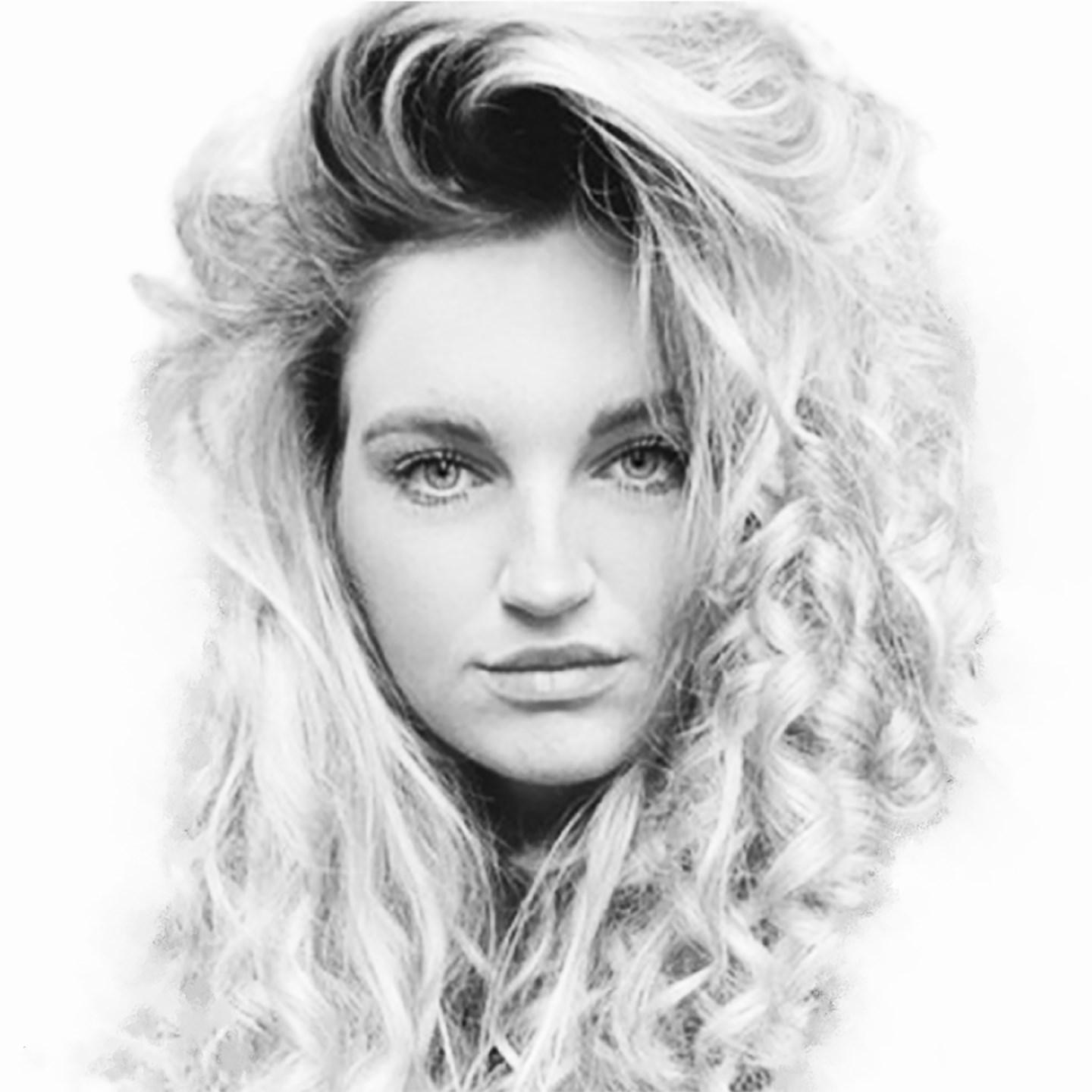 ELLA WAX