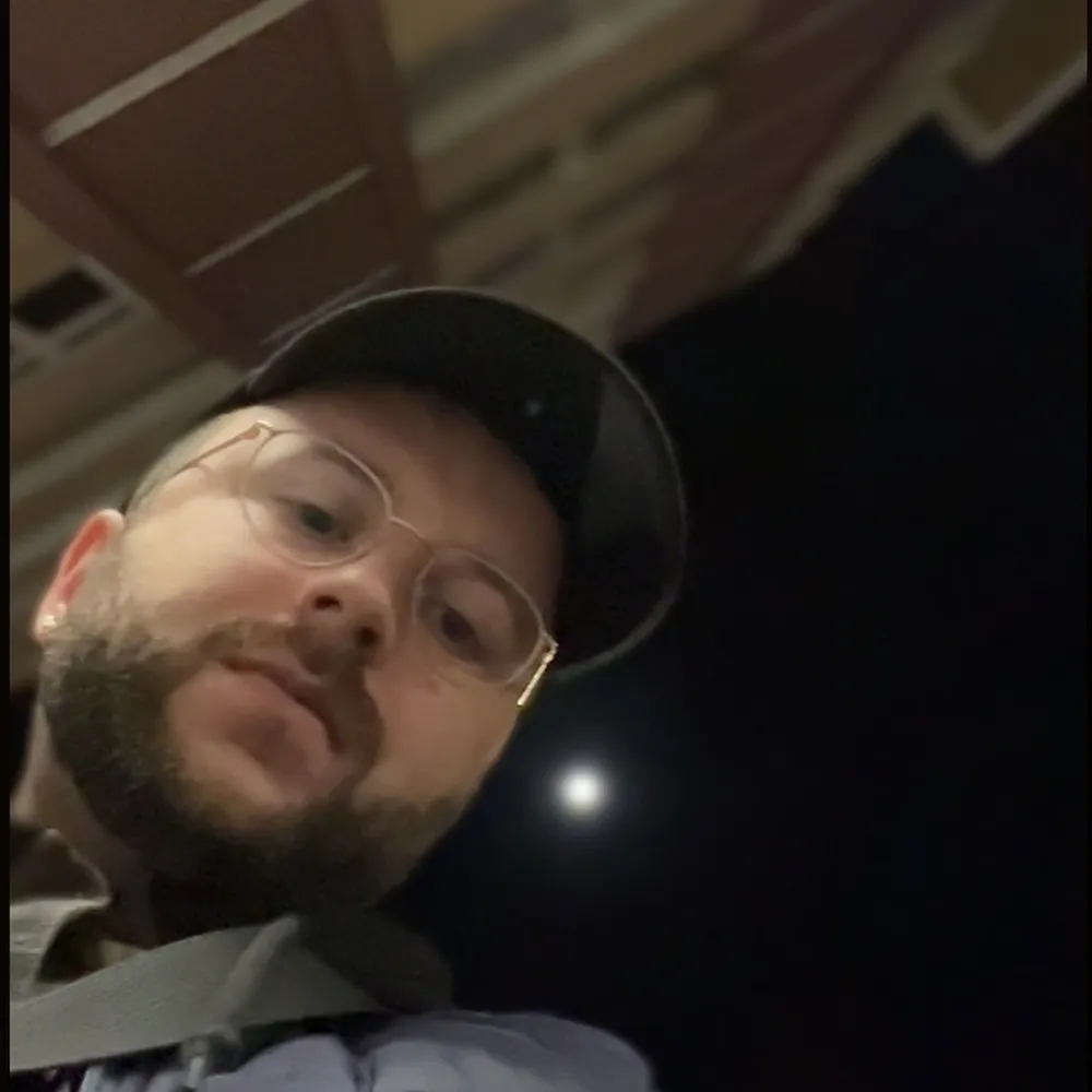 slim_aguilera