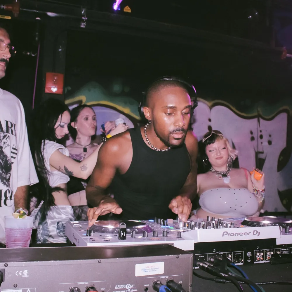 DJ GAY-Z