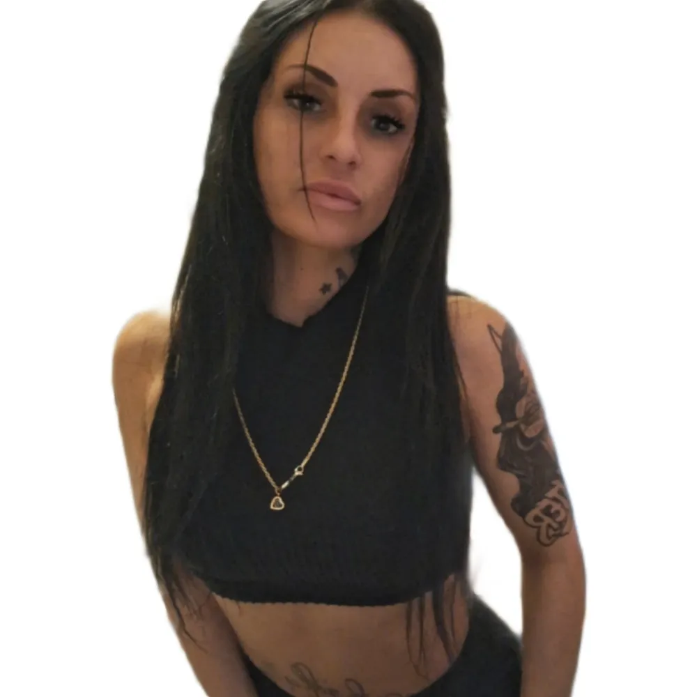 ALICA RØUGH