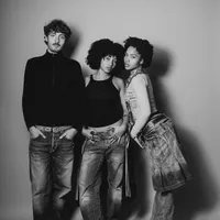 play/us