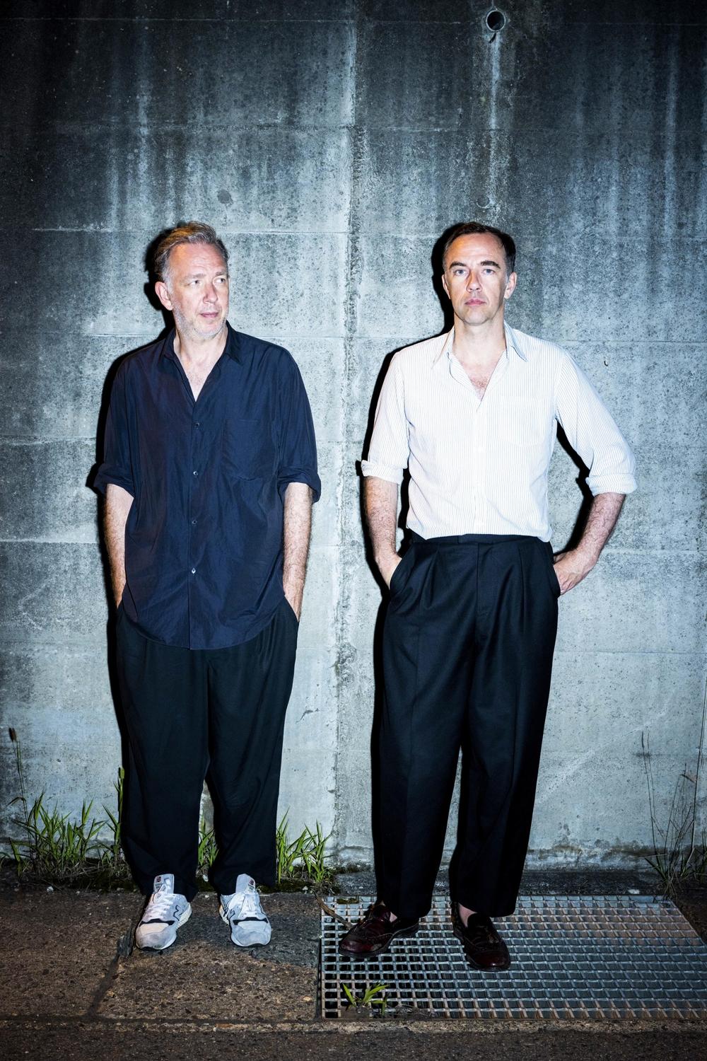 2Manydjs