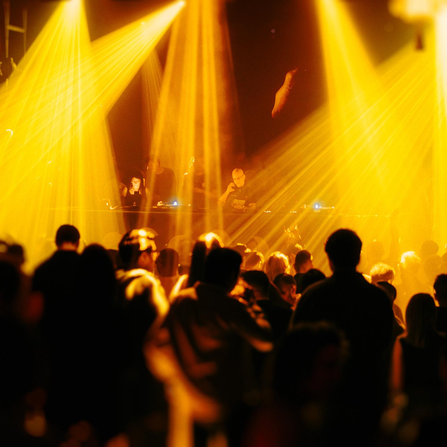 Nacar Club Curated By Brunch Electronik / Henri Bergmann, Glowal & Bill Hates