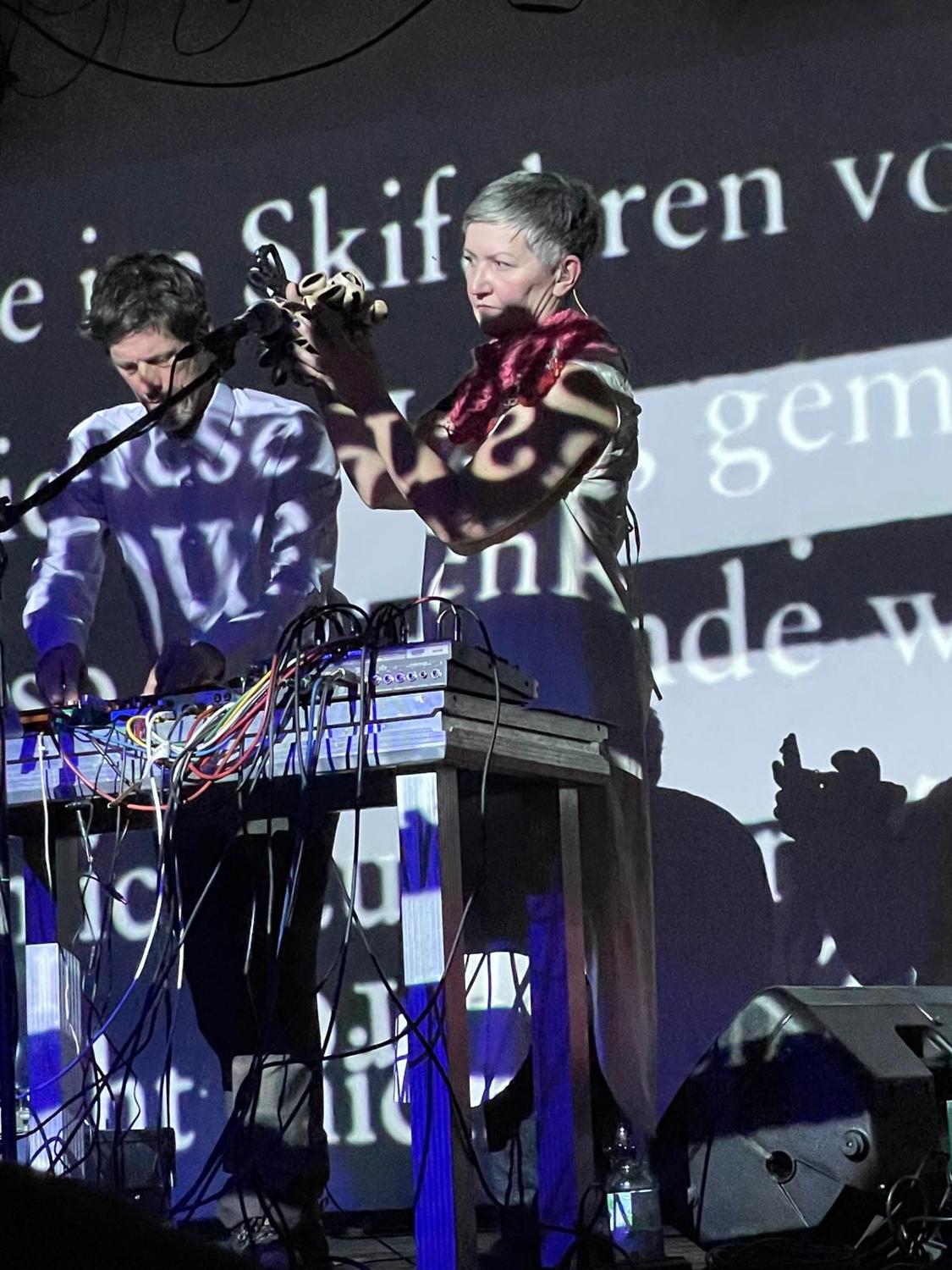 Die Frage (Petra Bosch & Thomas Klein) – Live