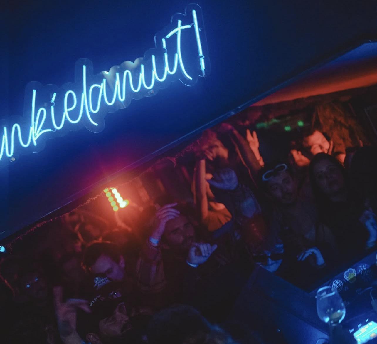 (Gratuit) Vaporized Party - Frankielanuit