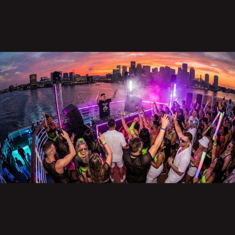 Rave On The Harbor: Ibiza Edition Feat. Twinem 08/08
