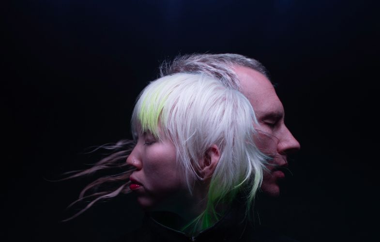 SPIKE HELLIS with Nuxx and Bicep