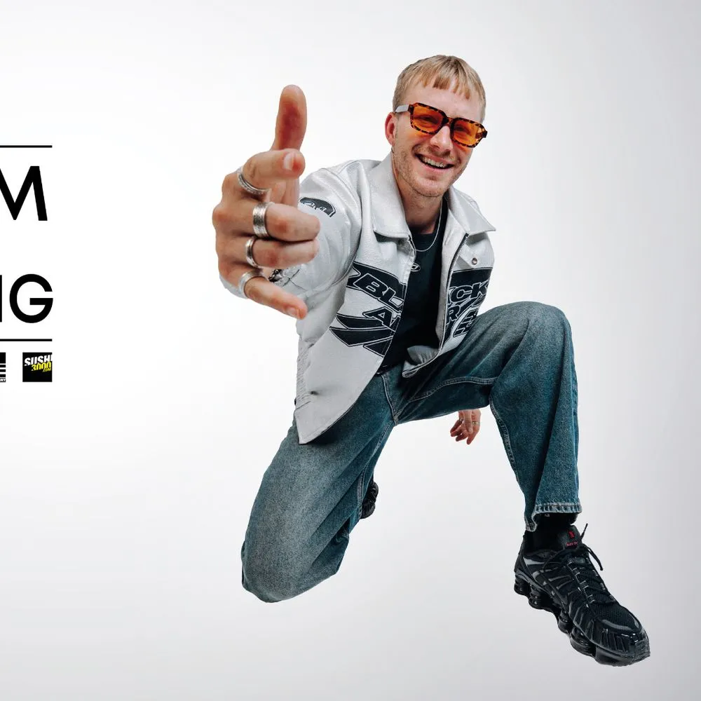 BOOM ROOM mit Paraçek