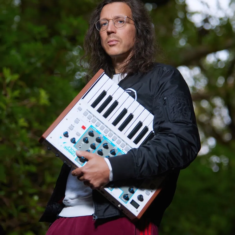 Memory Box with Legowelt (LIVE)