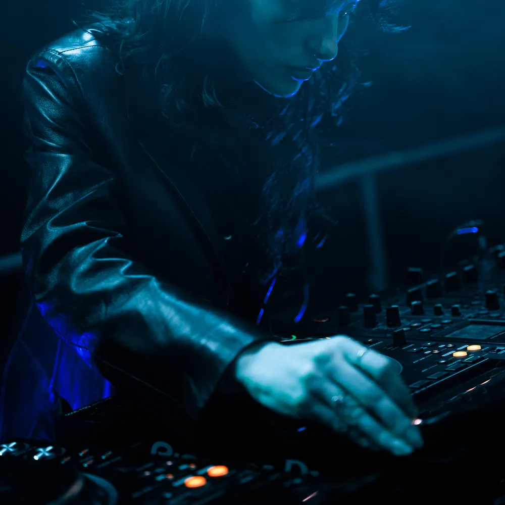 Plain Sailing's Culture Night Special - Holly Lester & Residents