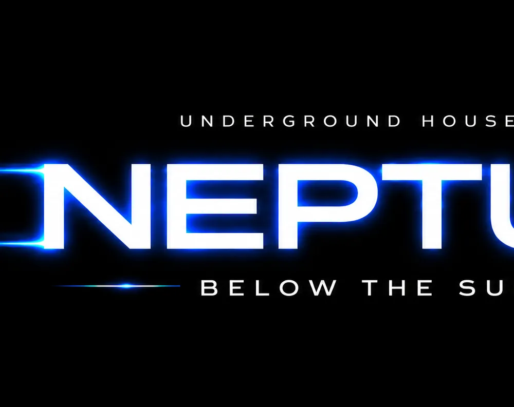 NEPTUNE CARDIFF - Underground House and Garage at BOOM