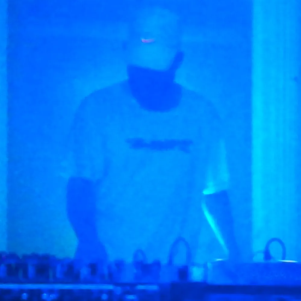 C3D-E (live), Lexi