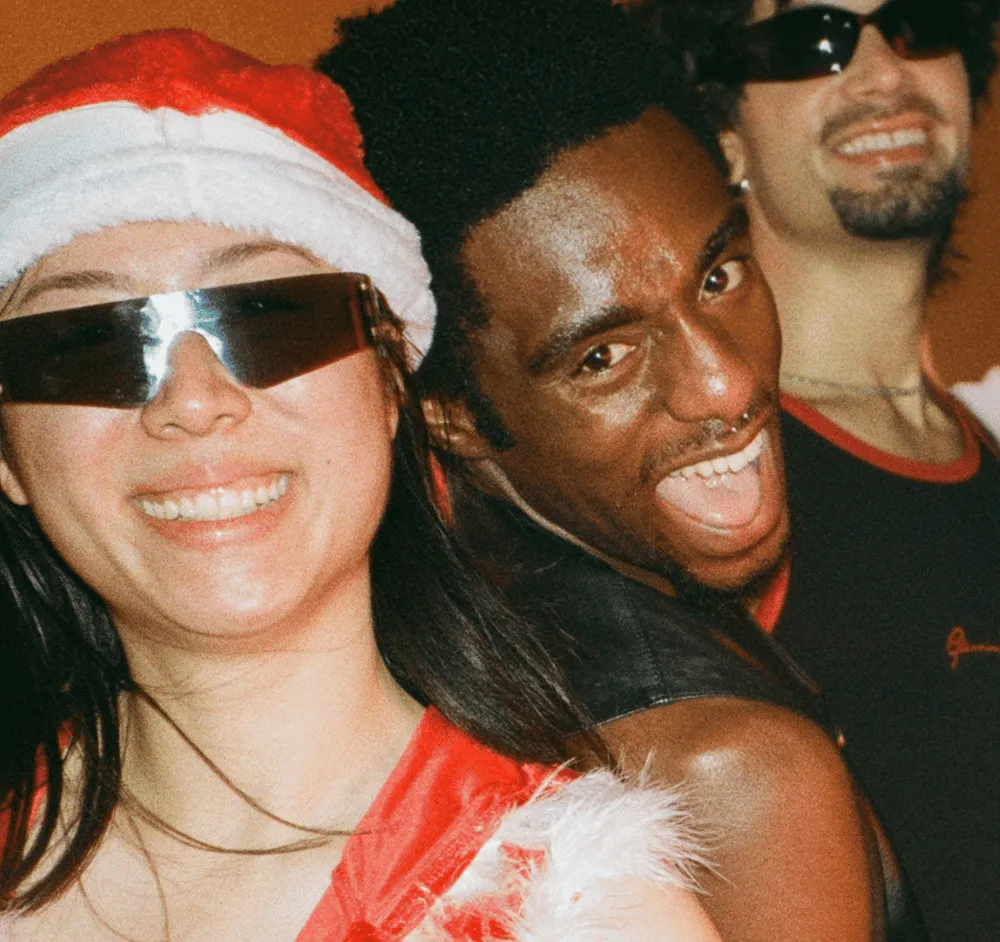 CROP CHRISTMAS