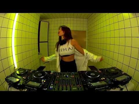 HÖR - Nov