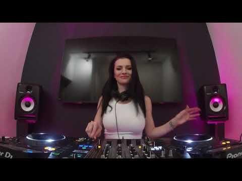 Techno Set