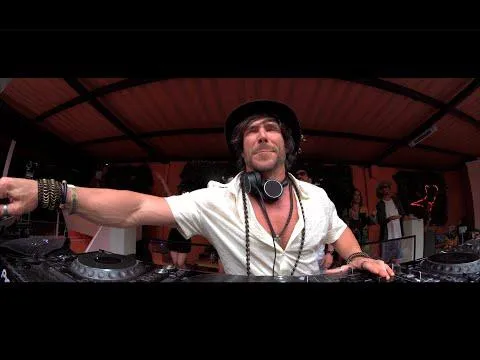 DJ Set - Abril