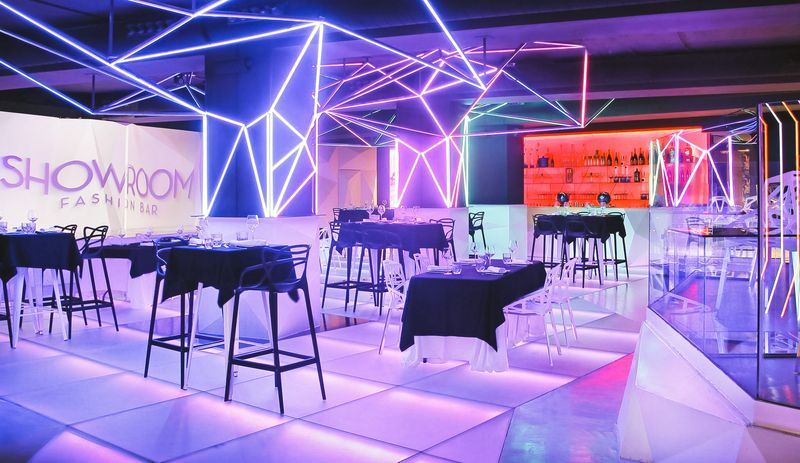 Showroom Fashion Bar