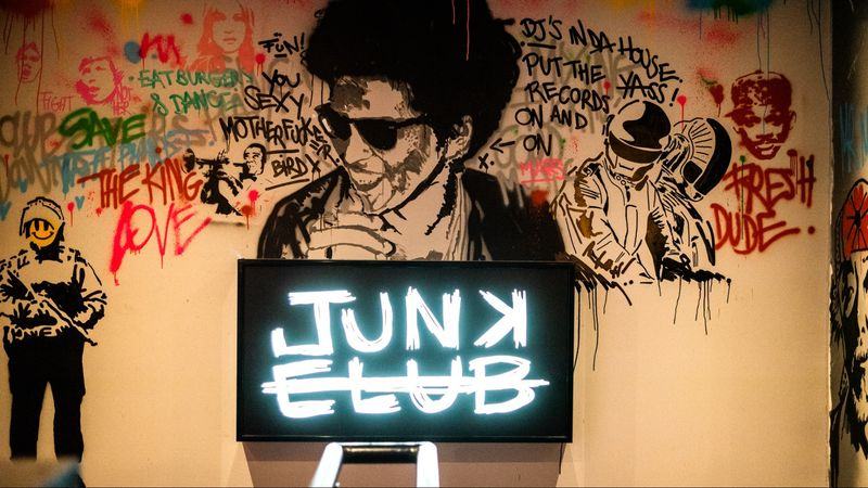 JUNK
