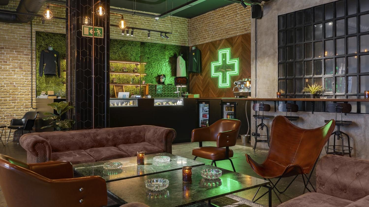 Dr. Resin Social Club