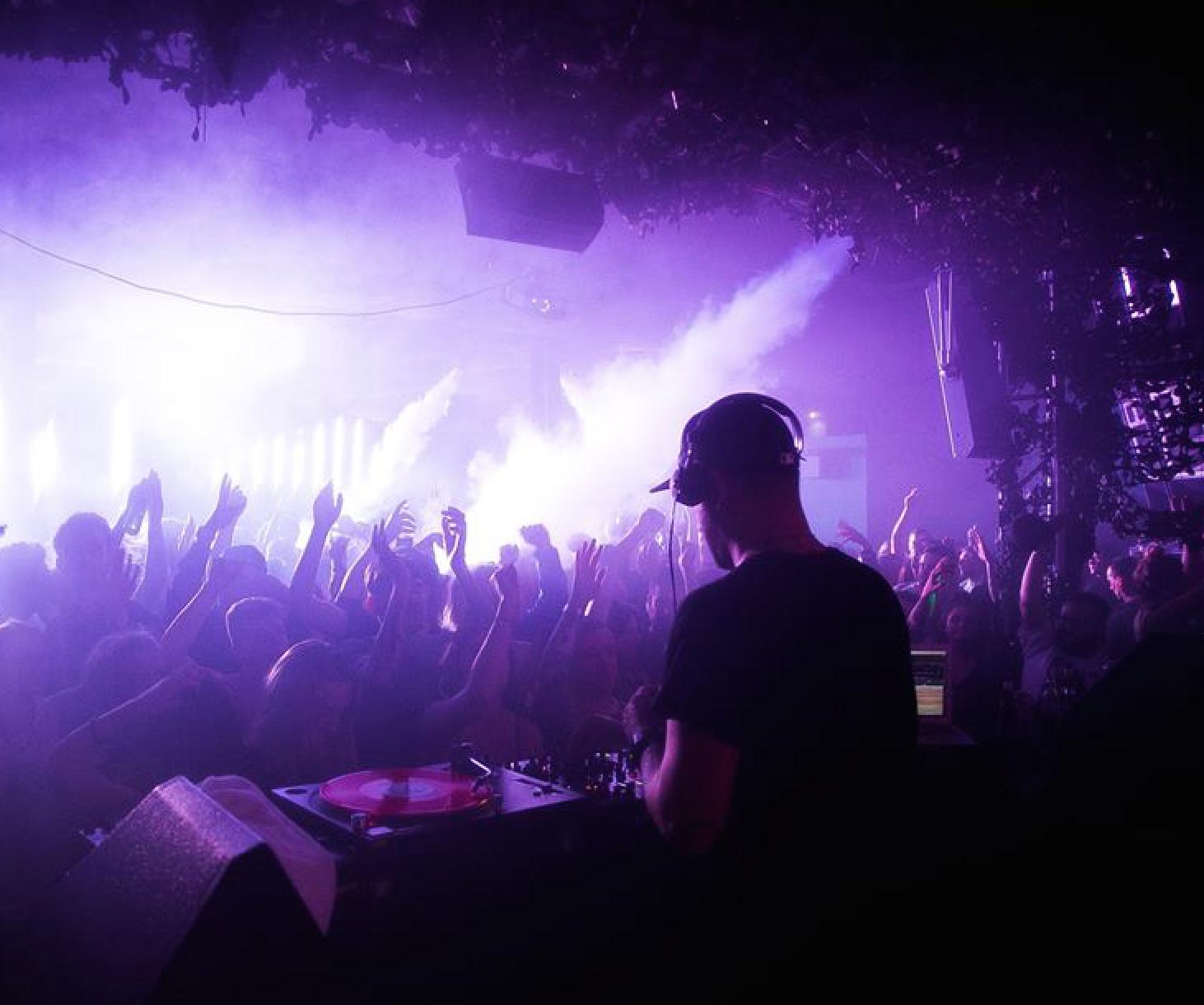 Mint Warehouse