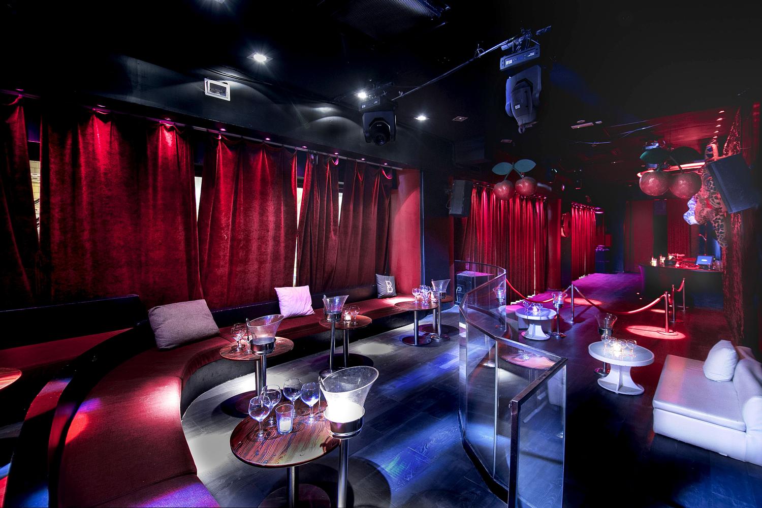 Red Room Pacha Barcelona